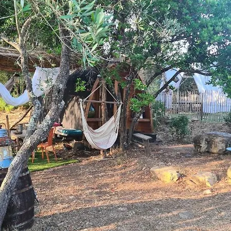 Domek letniskowy Atypique Le Pod Au Coeur Du Maquis